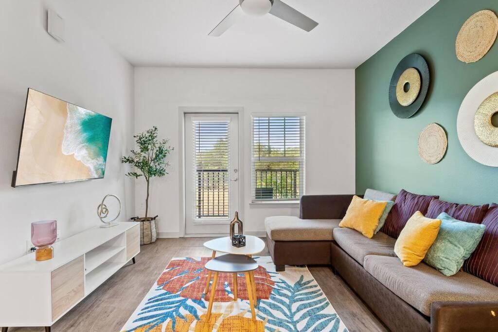 Complete Apartment ,10 Min To Parks Pets Allowed, Resort-Style Amenities أورلاندو المظهر الخارجي الصورة