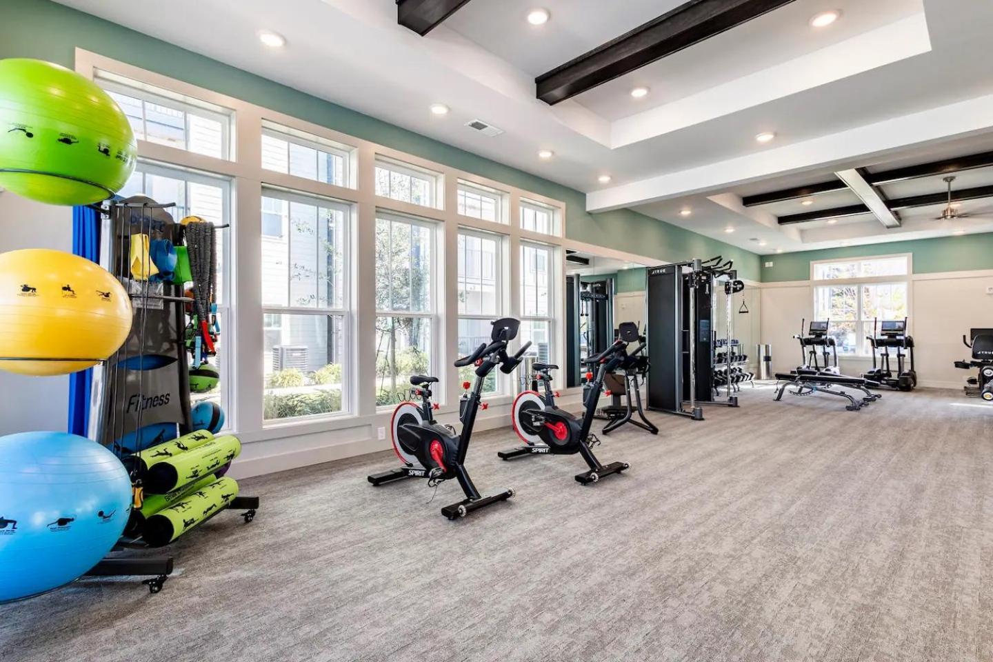 Complete Apartment ,10 Min To Parks Pets Allowed, Resort-Style Amenities أورلاندو المظهر الخارجي الصورة
